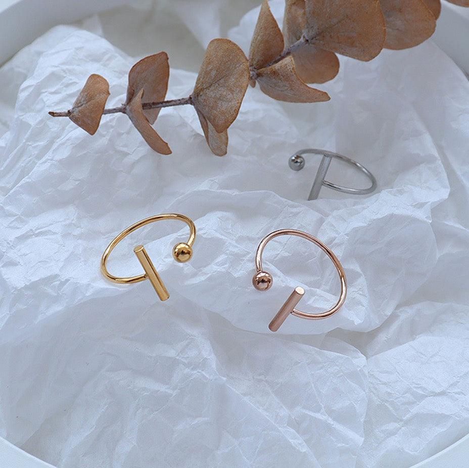 T-shaped Ball Ring - zuzumia
