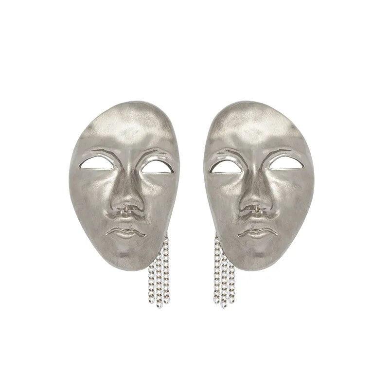 Hyperbole Portrait Tassel Earrings - zuzumia