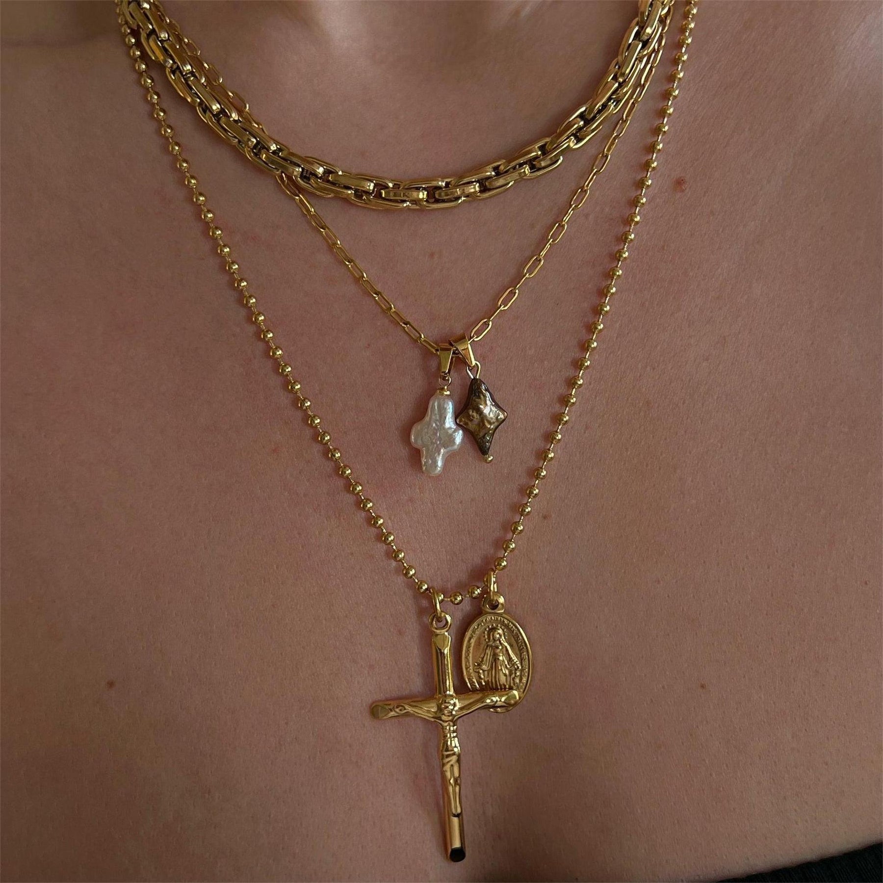 Cross-Shaped Natural Pearl Necklace - zuzumia