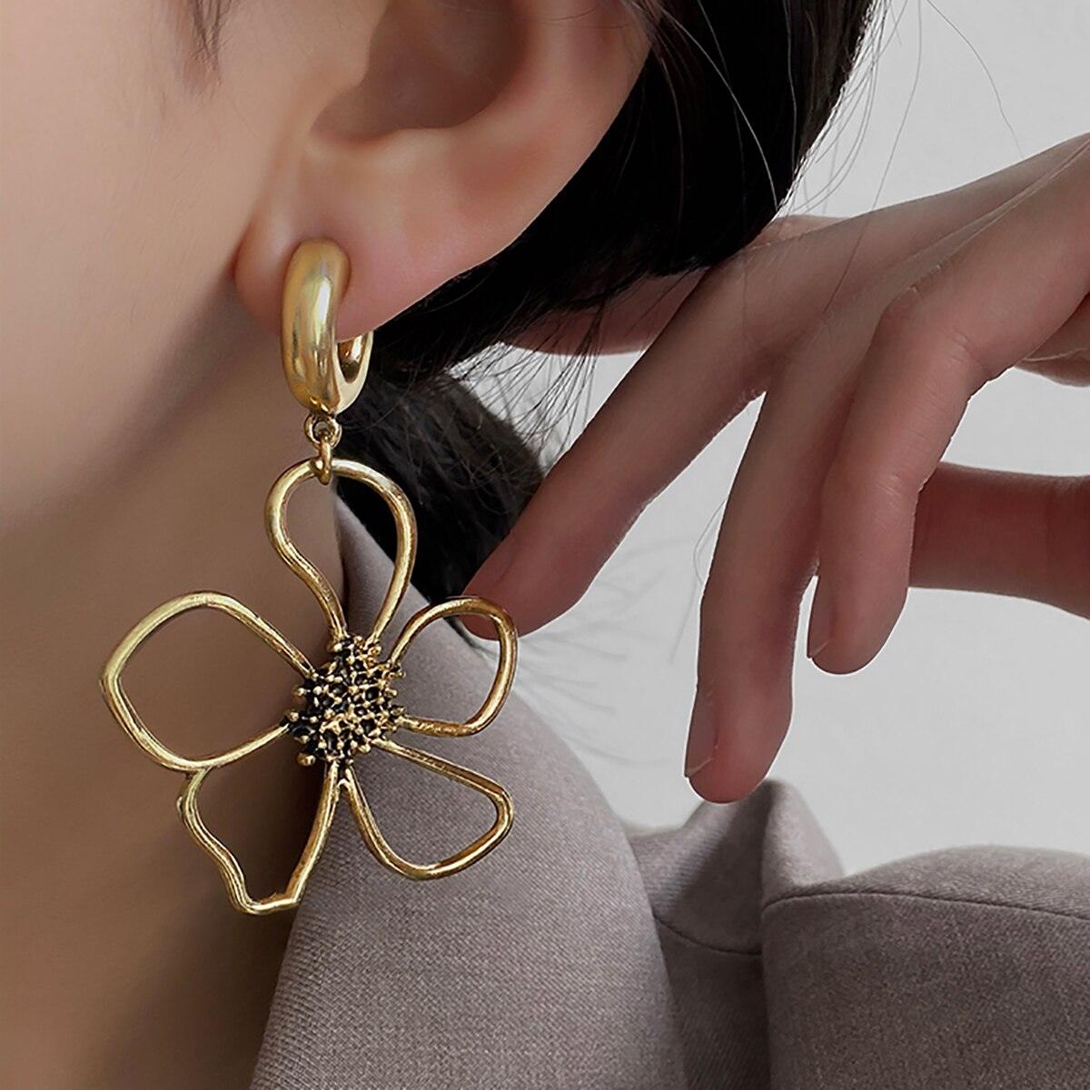 Retro Geometric Floral Earrings - zuzumia