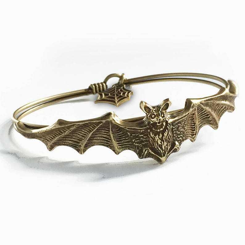 Creative Bat Bracelet - zuzumia
