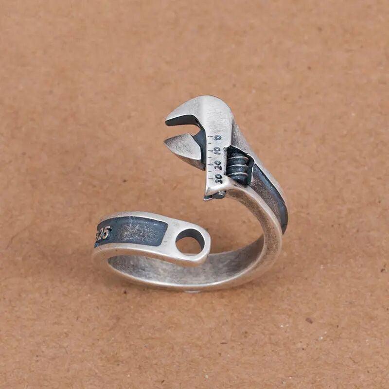 Creative Design Wrench Ring