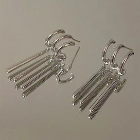 Claw Drop Earrings