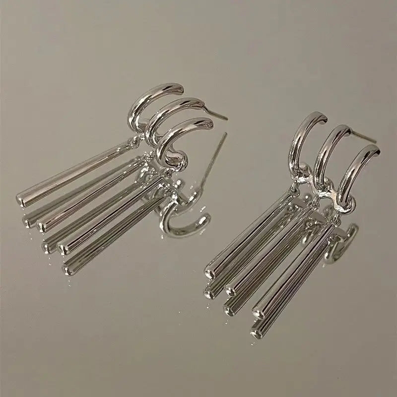 Claw Drop Earrings