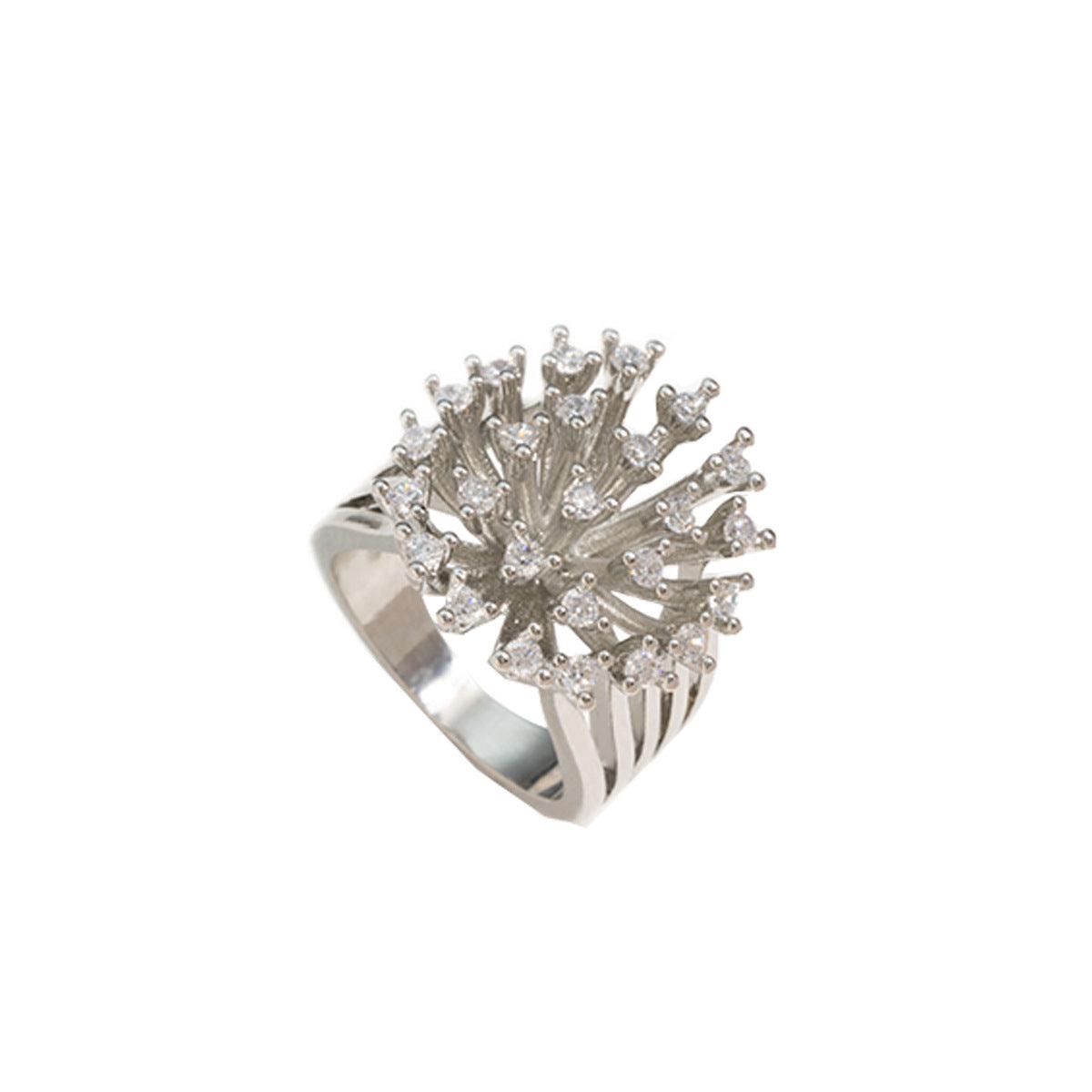 Glittering Zircon Ring - zuzumia