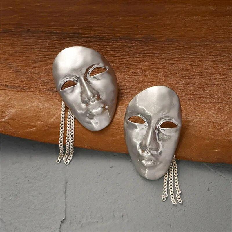 Hyperbole Portrait Tassel Earrings - zuzumia