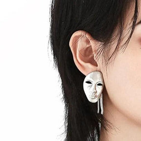 Hyperbole Portrait Tassel Earrings - zuzumia