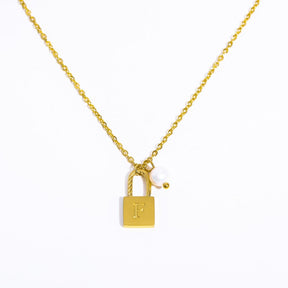 Initial Letter Lock Pearl Necklace - zuzumia