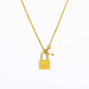 Initial Letter Lock Pearl Necklace - zuzumia
