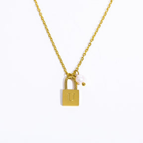 Initial Letter Lock Pearl Necklace - zuzumia