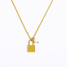 Initial Letter Lock Pearl Necklace - zuzumia