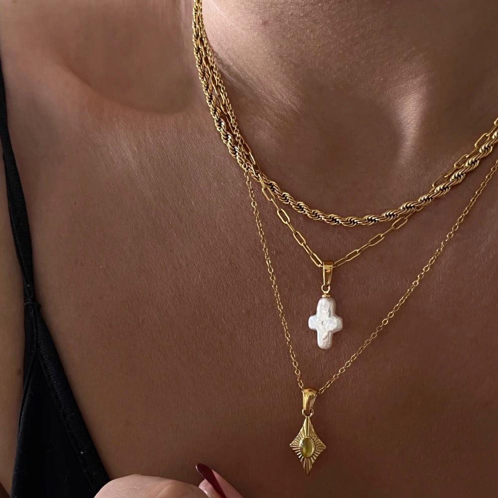 Cross-Shaped Natural Pearl Necklace - zuzumia