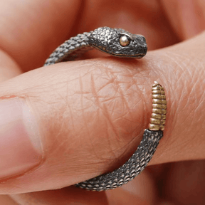 Rattlesnake Ring - zuzumia