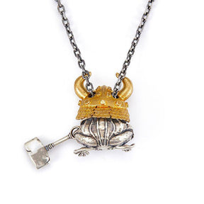 Retro Silver Frog Pendant Necklace