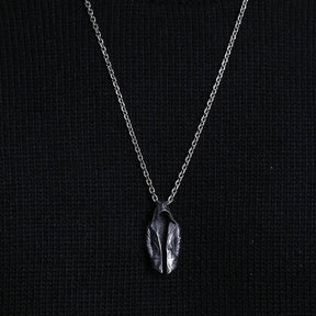 Dark Assassin Cloak Windbreaker Necklace - zuzumia