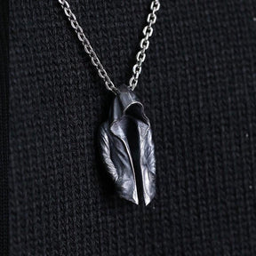Dark Assassin Cloak Windbreaker Necklace - zuzumia