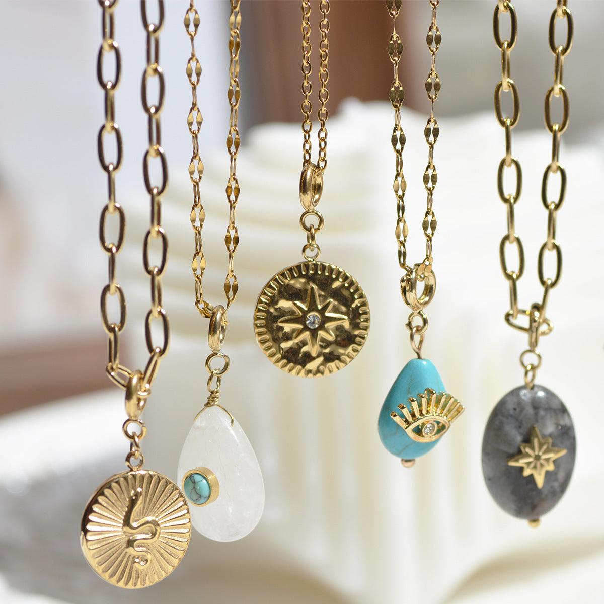 DIY Charm Necklace - zuzumia