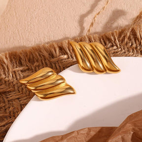 Wings of Angel Stud Earrings - zuzumia