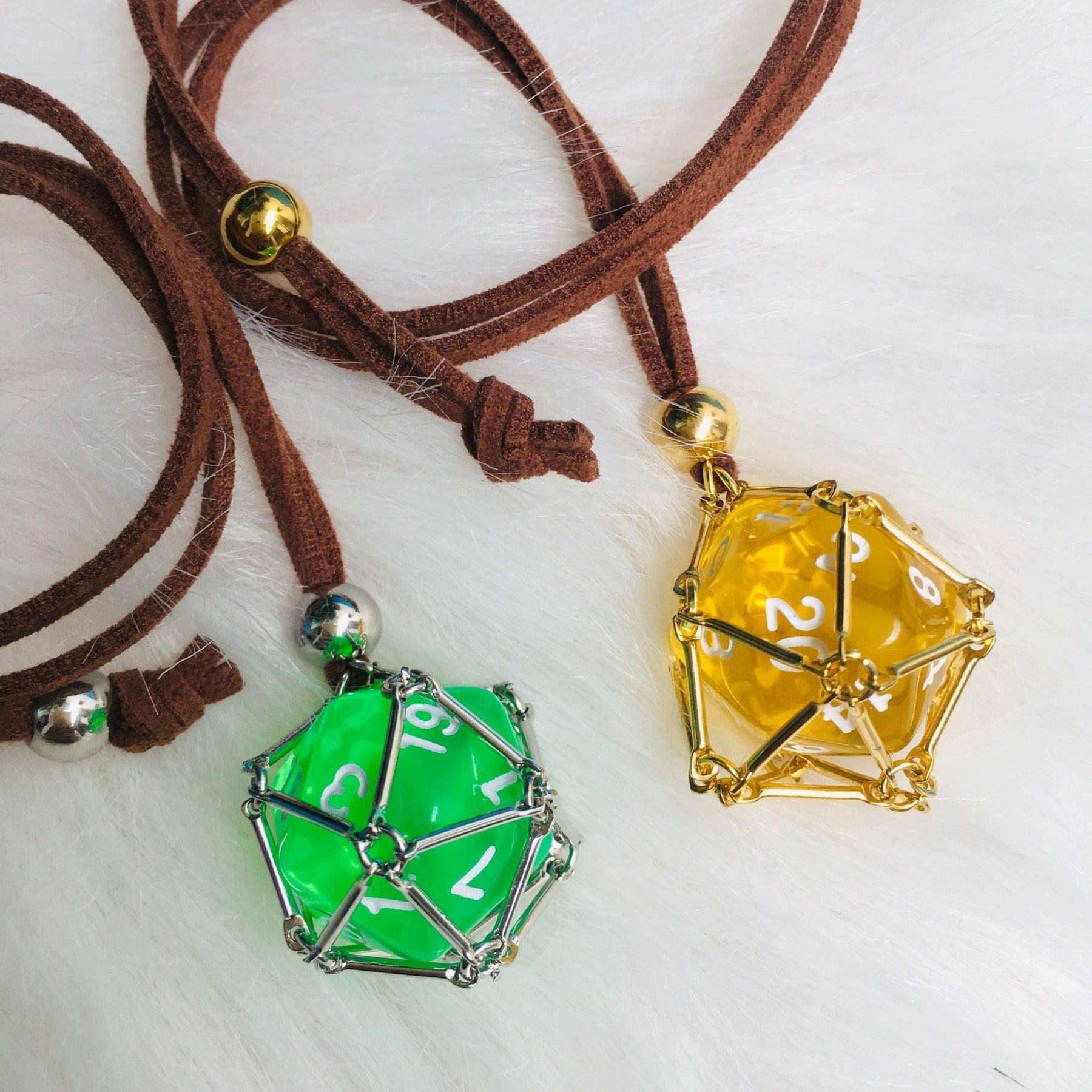 Removable Geometric D20 Dice Holder Necklace