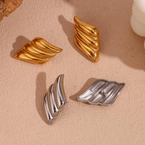 Wings of Angel Stud Earrings - zuzumia