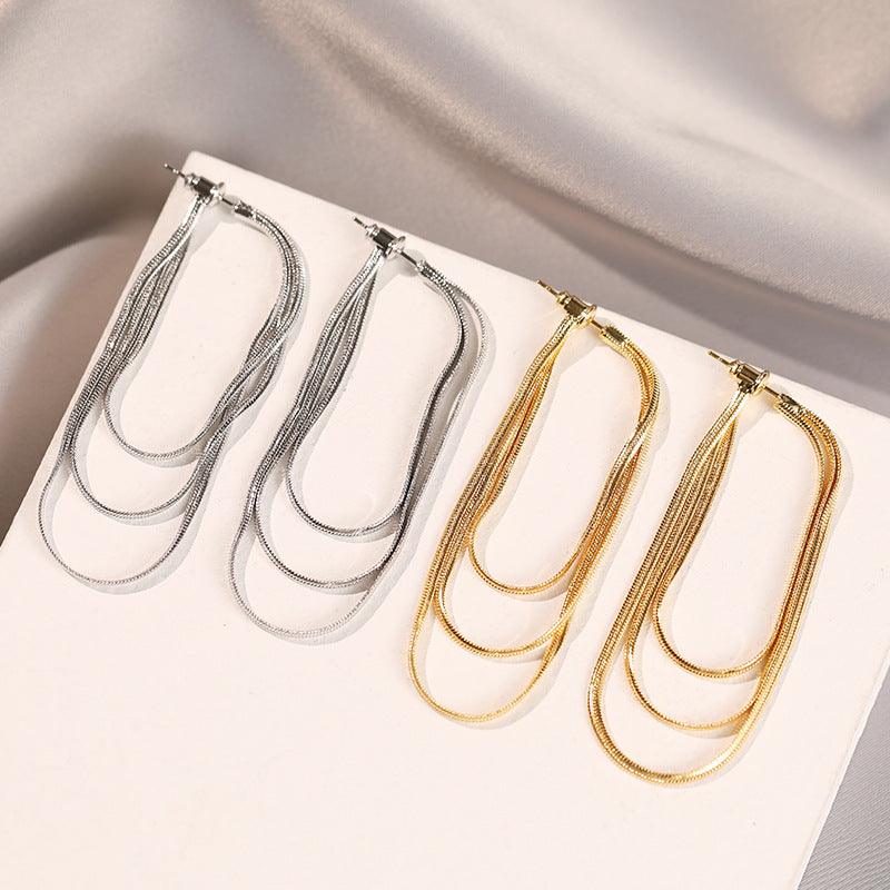 Snake Bone Chain Tassel Earrings - zuzumia