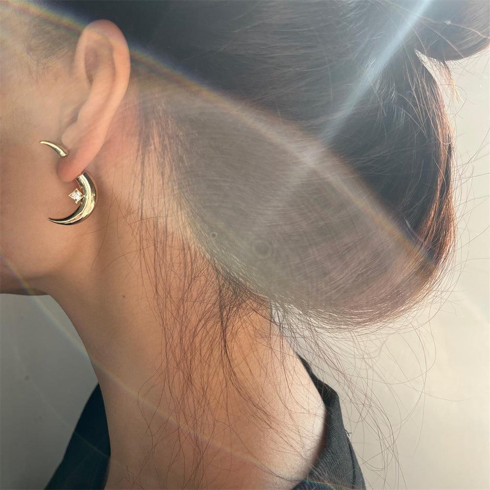 Crescent Earrings - zuzumia