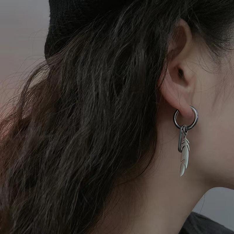 Feather Punk Earrings - zuzumia