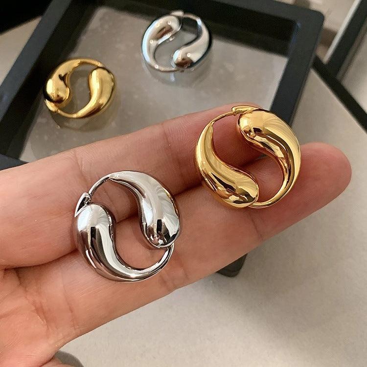 Chunky Hoop Earrings - zuzumia