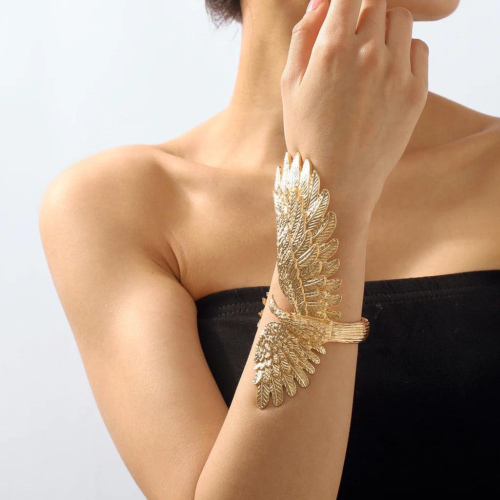 Metallic Eagle Cuff Bracelet - zuzumia