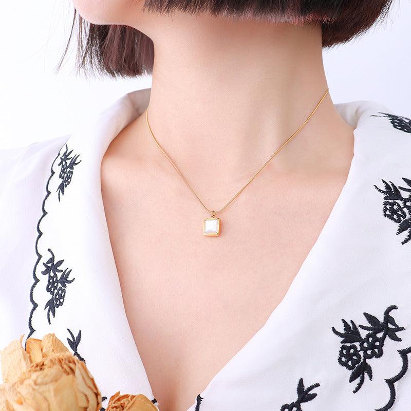 Square Shell Pendant Necklace - zuzumia