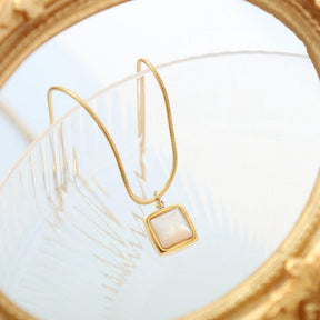 Square Shell Pendant Necklace - zuzumia