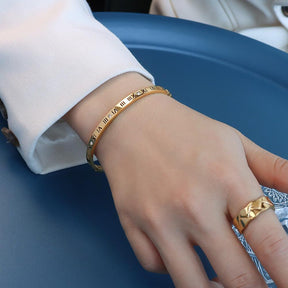 Luxury Numeral Zircon Bracelet - zuzumia