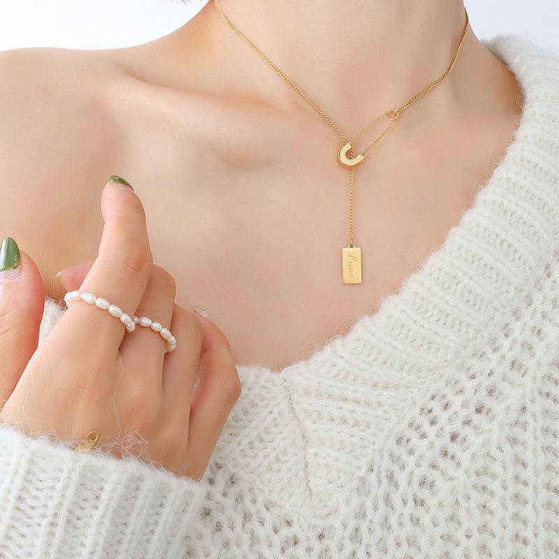 Clip Love Letter Necklace - zuzumia