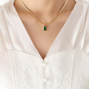Emerald Zircon Stone Pendant Necklace