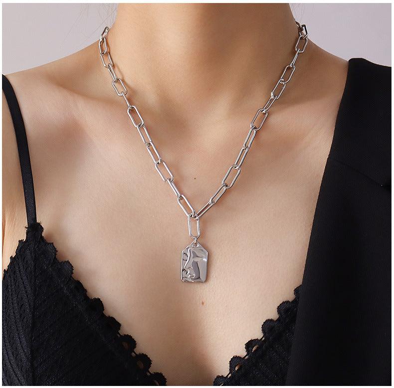 Multi-layered Irregular Pendant Necklace - zuzumia