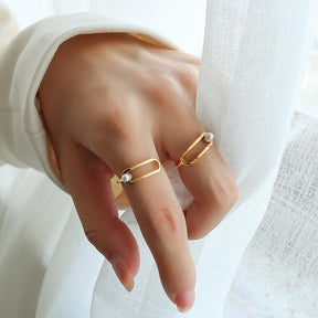 Geometric Pearl Ring - zuzumia