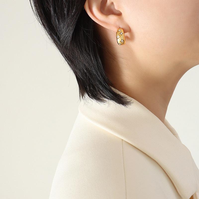 C-Shaped Zircon Stud Earrings - zuzumia