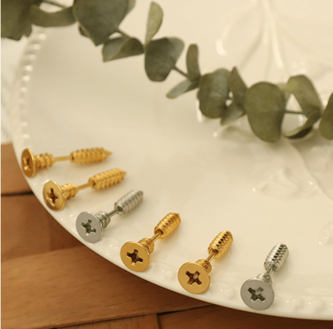 Screw Stud Earrings - zuzumia