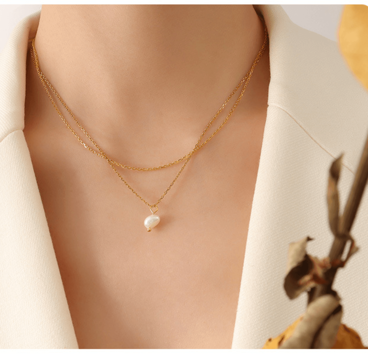 Pearl Double Layered Lock Pendant Necklace - zuzumia