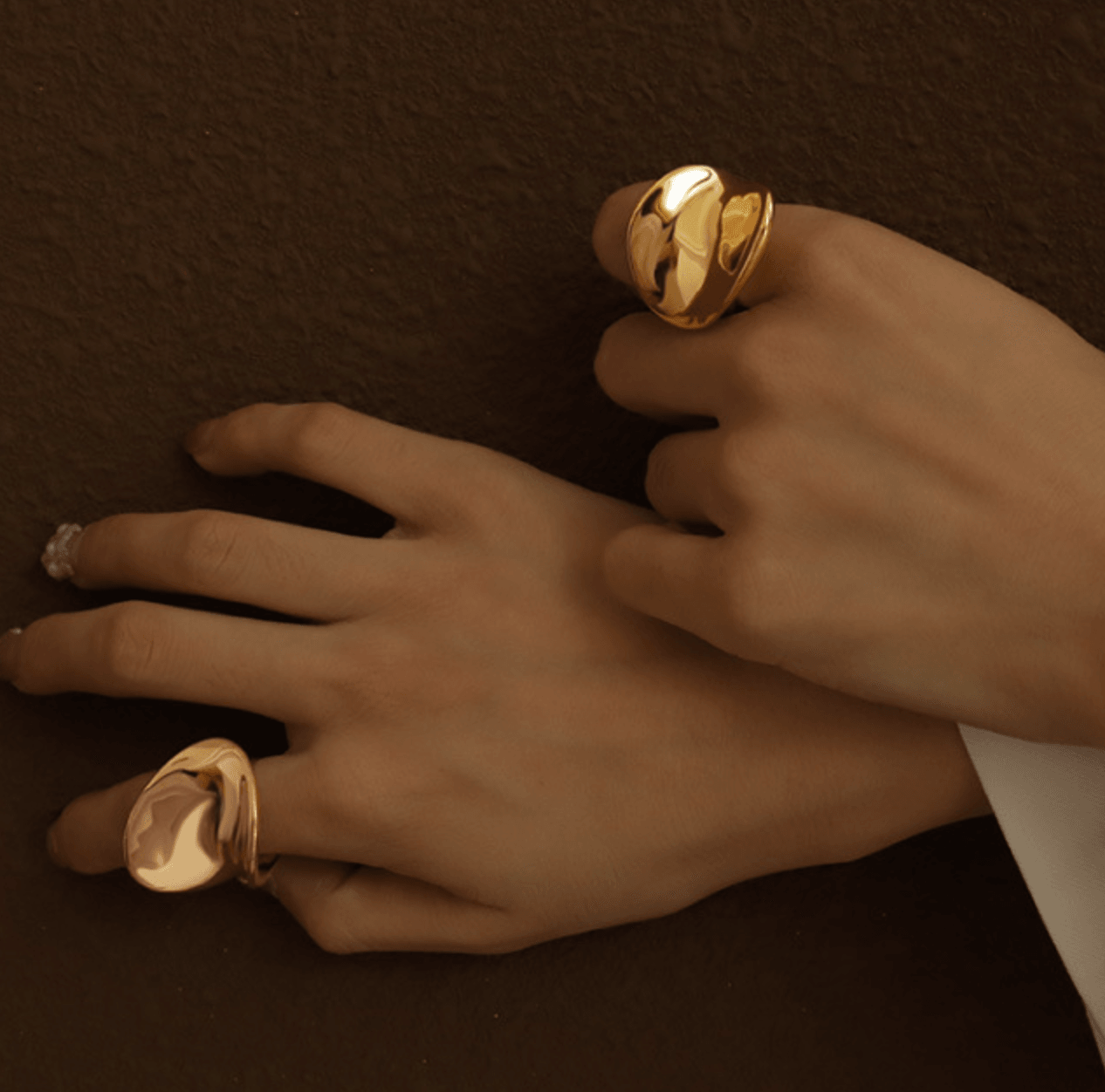 Exaggerated Profiled Heavy Surface Handmade Ring - zuzumia