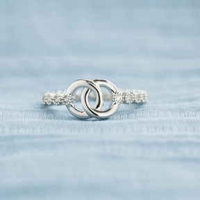 Mother & Daughter Forever Linked Ring